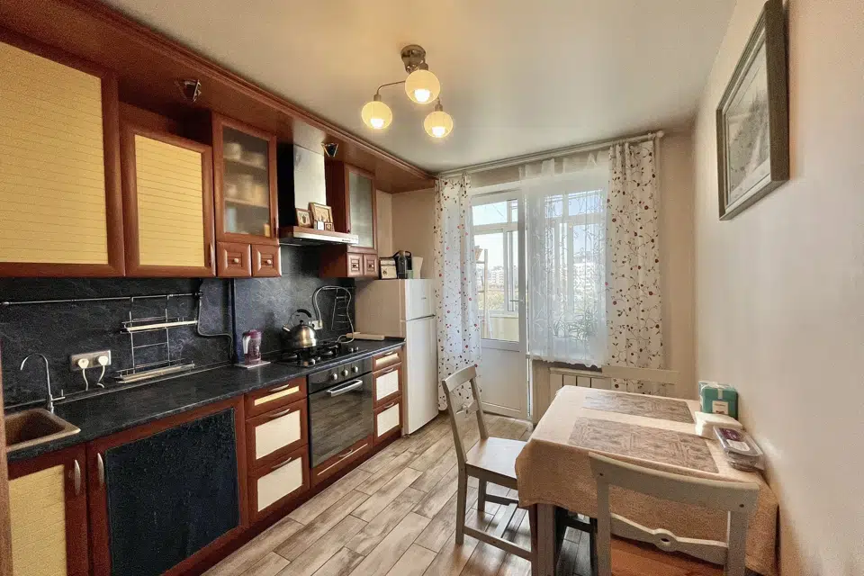 Продаётся 3-комнатная квартира, 65 м²