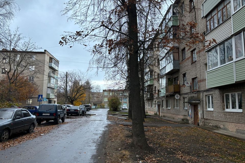 Продаётся 3-комнатная квартира, 58.1 м²