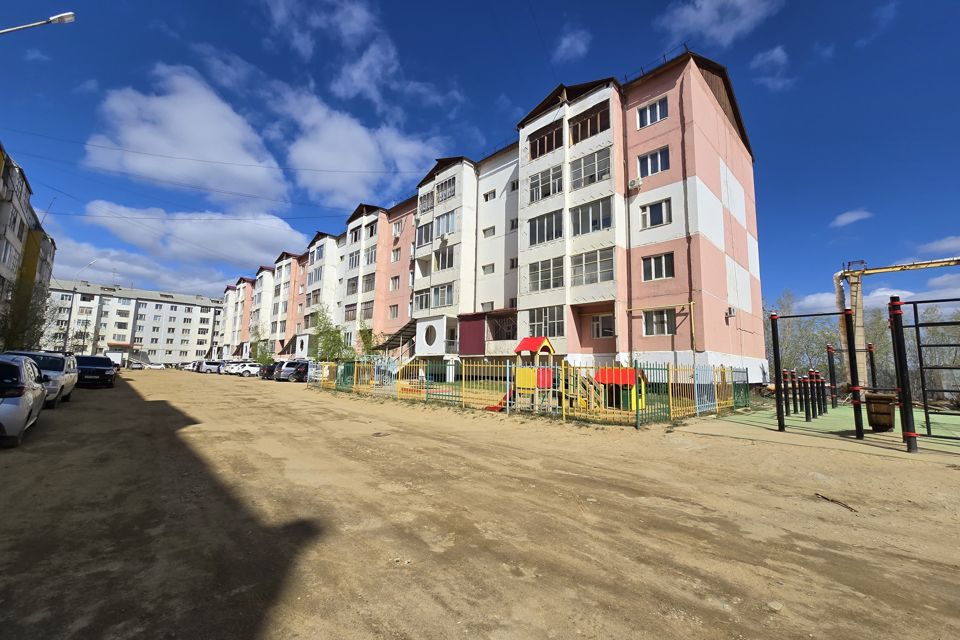 Продаётся 3-комнатная квартира, 77.8 м²