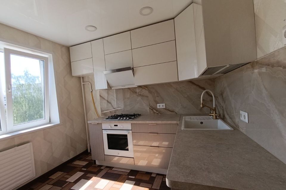 Продаётся 3-комнатная квартира, 62.2 м²
