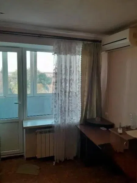 Продаётся 1-комнатная квартира, 37 м²