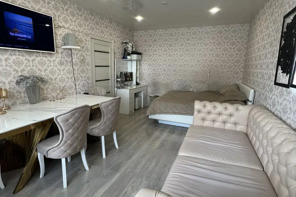 Продаётся 1-комнатная квартира, 38 м²