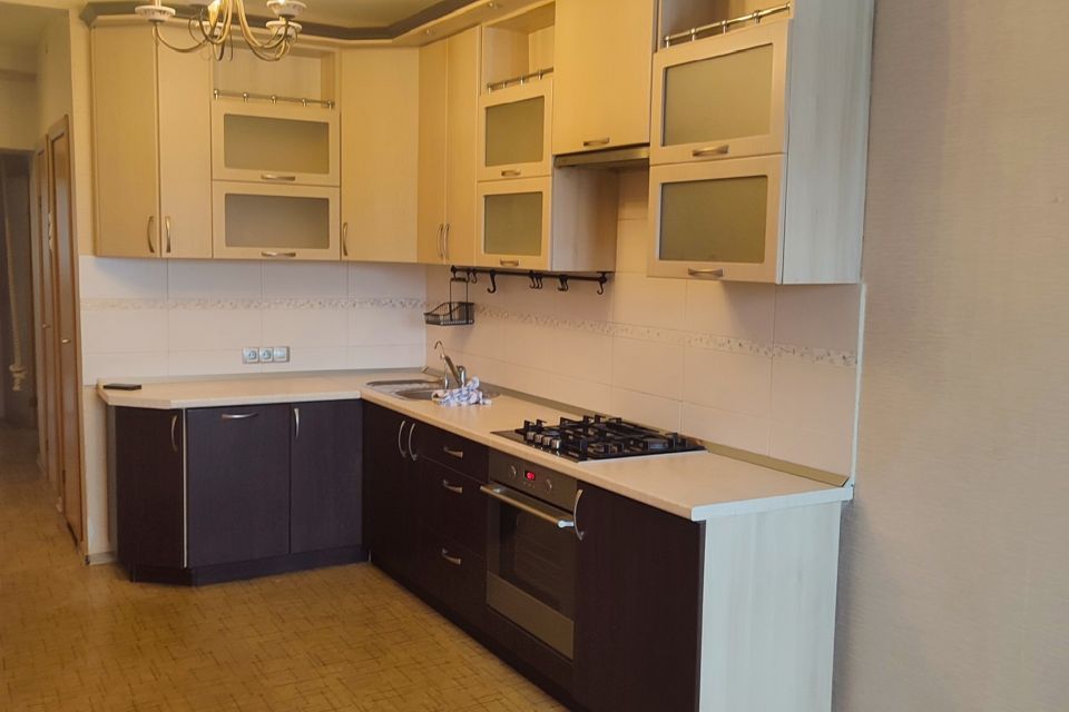 Продаётся 2-комнатная квартира, 65 м²