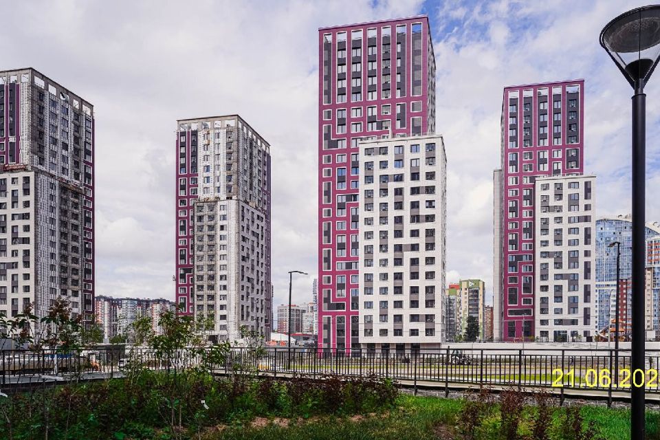 Продаётся 4-комнатная квартира, 113 м²