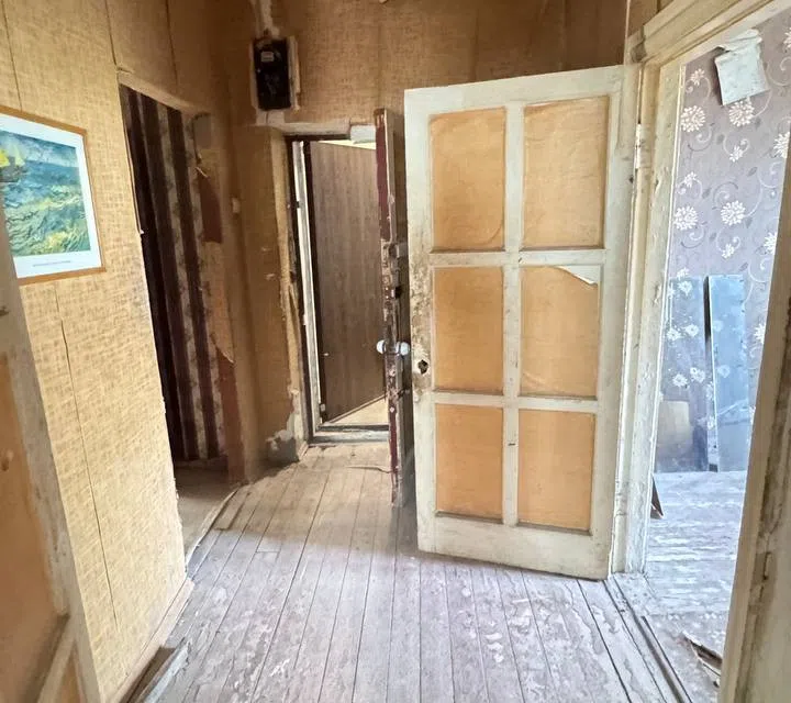Продаётся 3-комнатная квартира, 60.9 м²