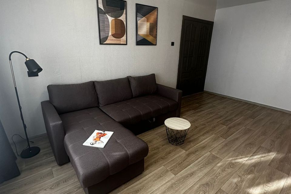 Продаётся 2-комнатная квартира, 48.3 м²