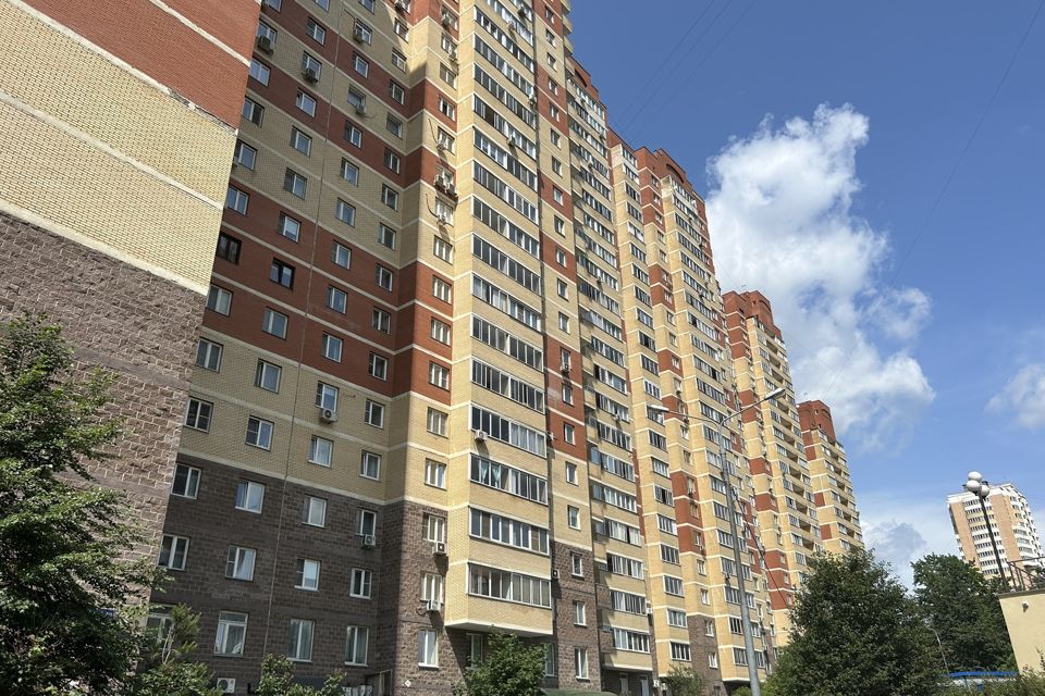 Продаётся 2-комнатная квартира, 62.8 м²