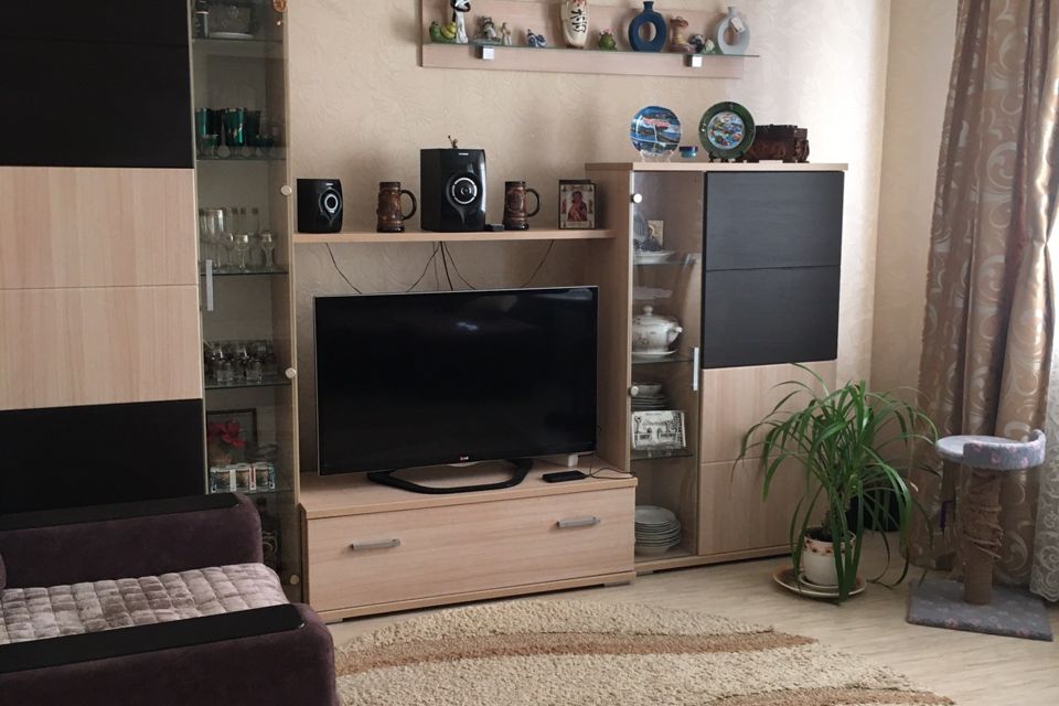 Продаётся 3-комнатная квартира, 60.2 м²