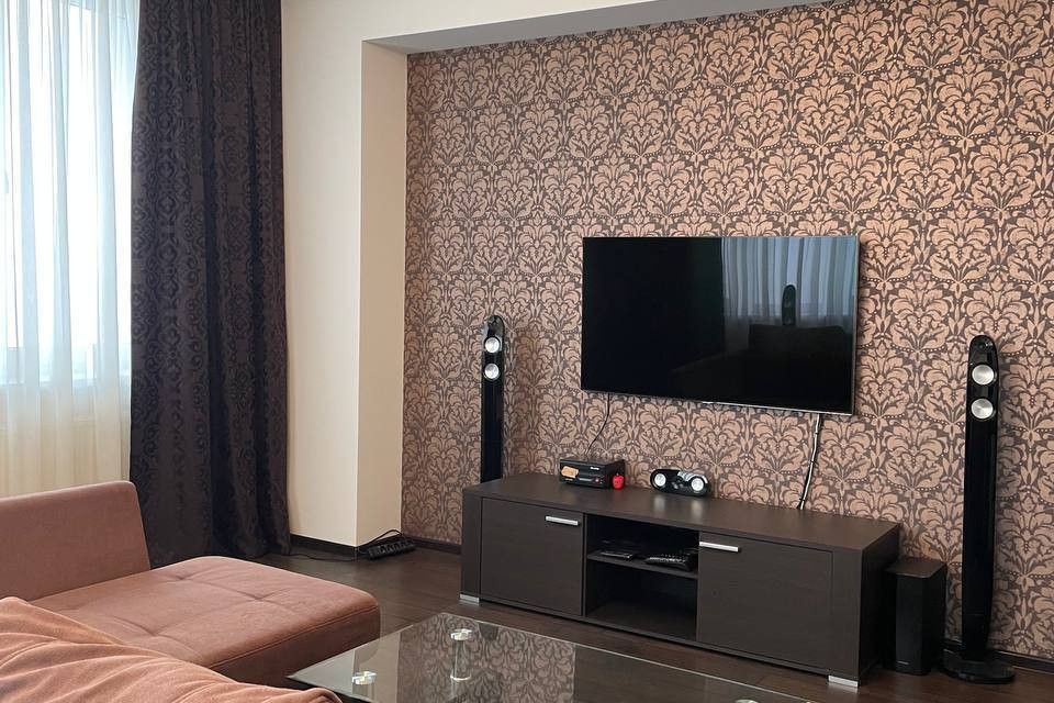 Продаётся 2-комнатная квартира, 70 м²