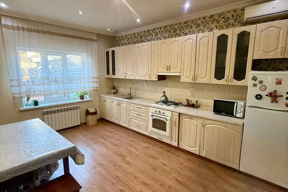 Продаётся 1-этажный дом, 100 м²