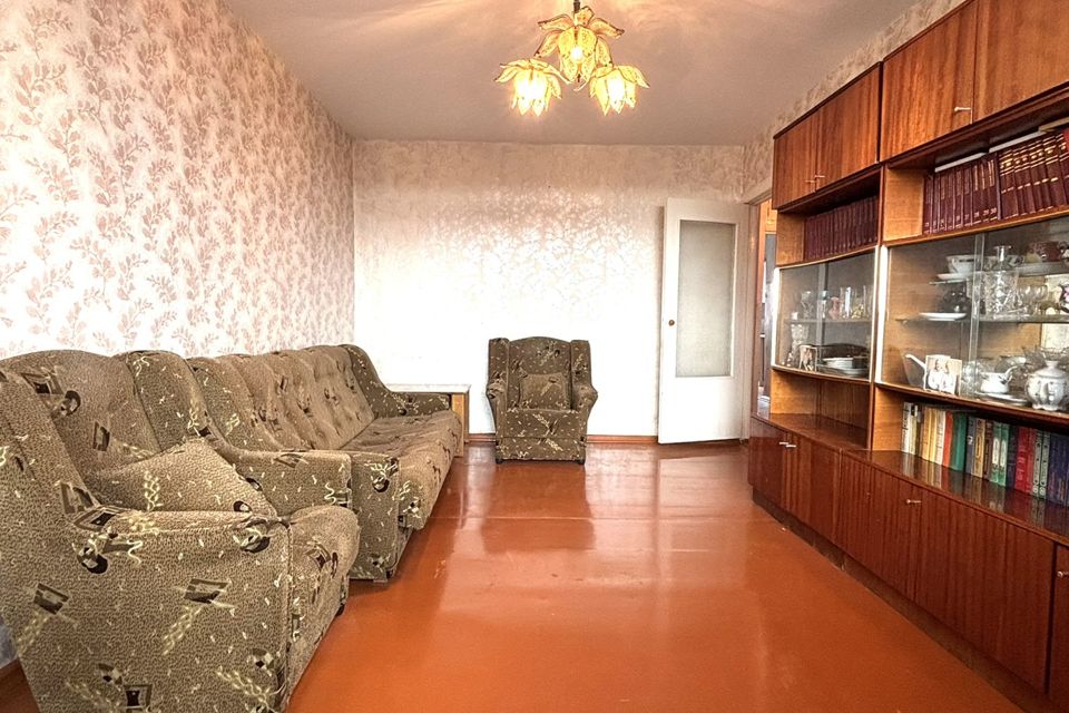 Продаётся 4-комнатная квартира, 76.5 м²