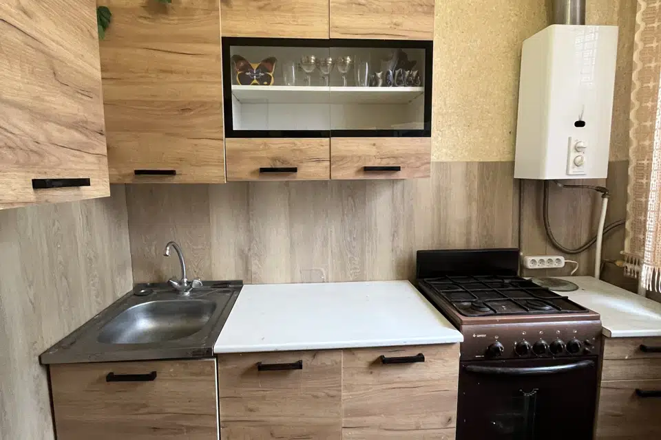Продаётся 2-комнатная квартира, 42.4 м²