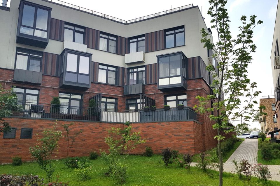 Продаётся 2-комнатная квартира, 68.1 м²
