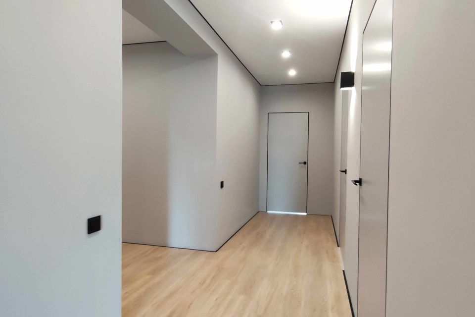 Продаётся 4-комнатная квартира, 121 м²