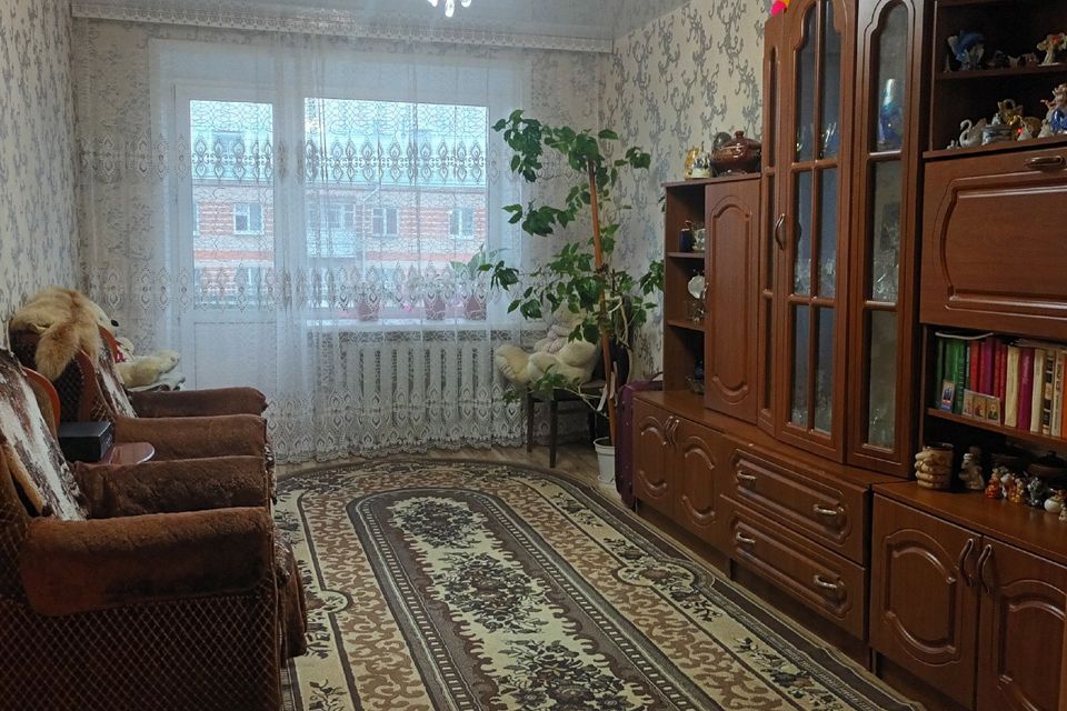 Продаётся 3-комнатная квартира, 56.3 м²