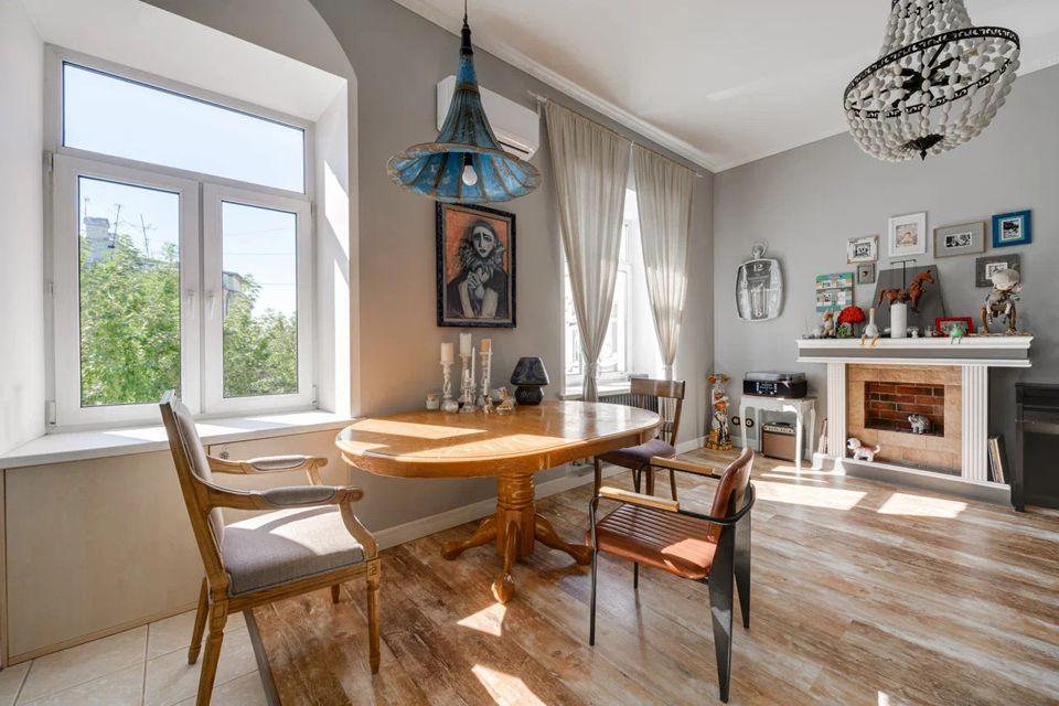 Продаётся 4-комнатная квартира, 85 м²