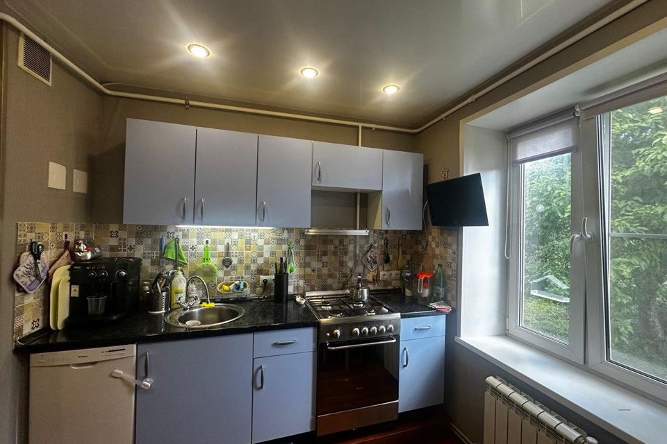 Продаётся 3-комнатная квартира, 57.5 м²