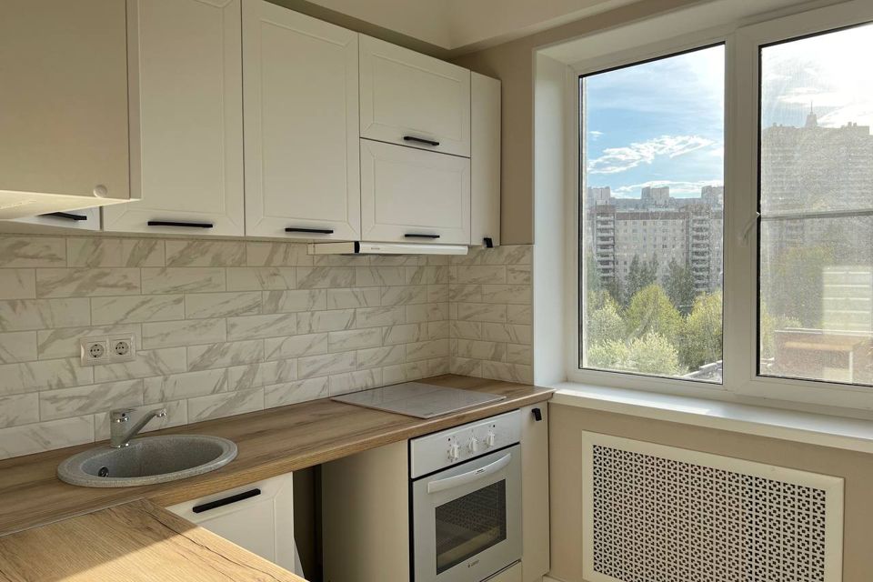Продаётся 3-комнатная квартира, 57 м²