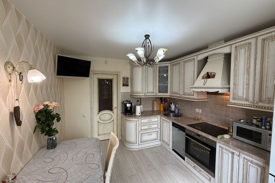 Продаётся 3-комнатная квартира, 72.2 м²