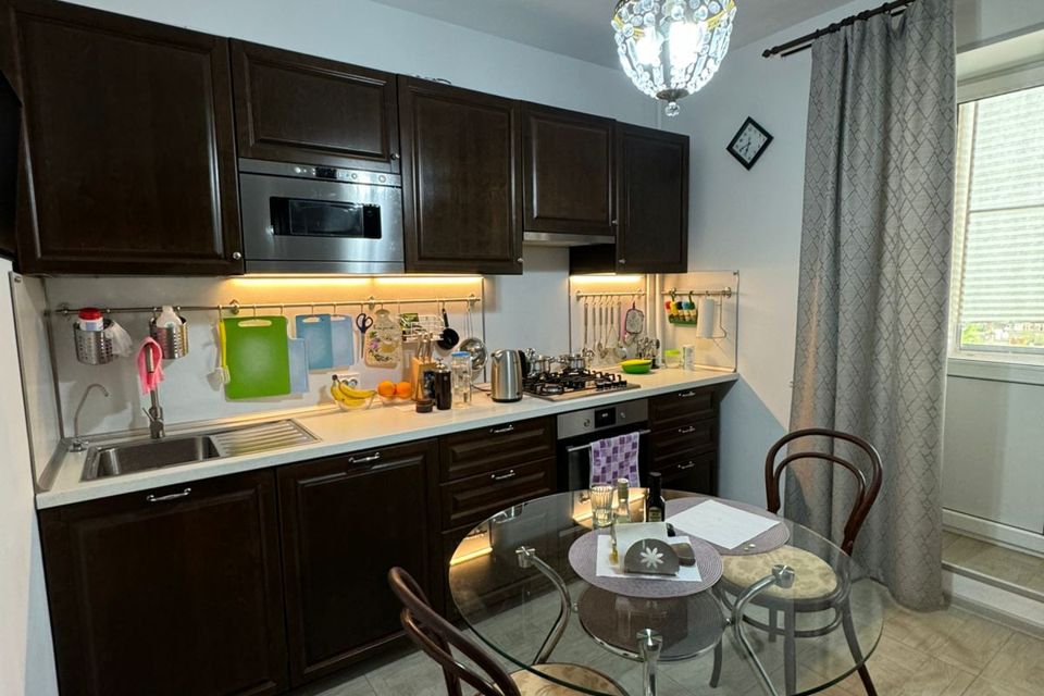 Продаётся 2-комнатная квартира, 58.6 м²