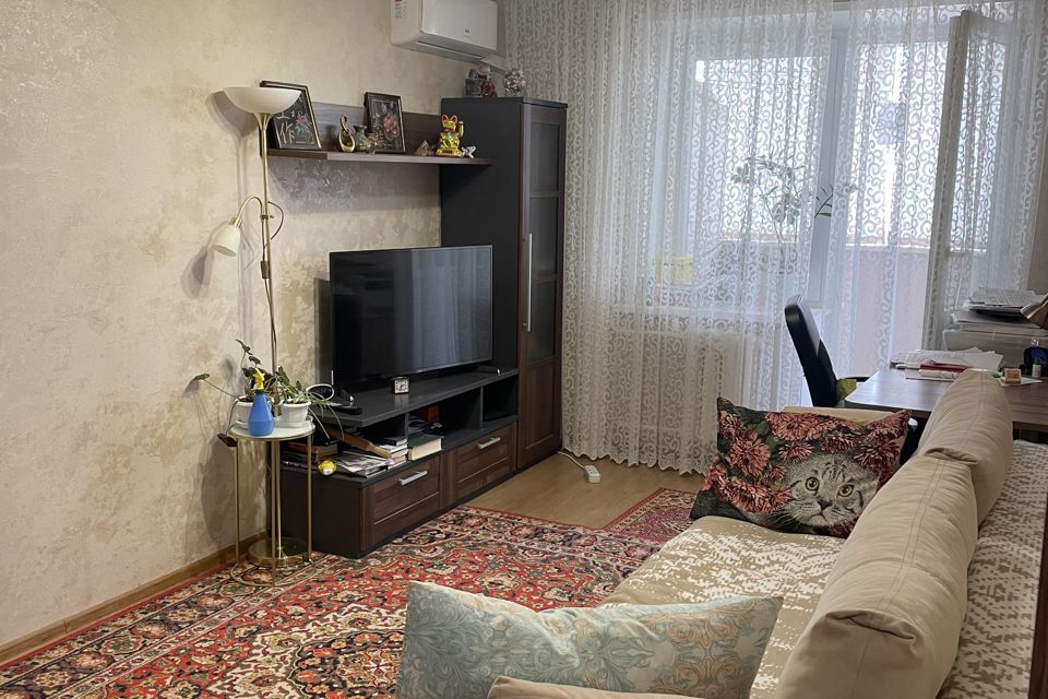 Продаётся 1-комнатная квартира, 35.8 м²