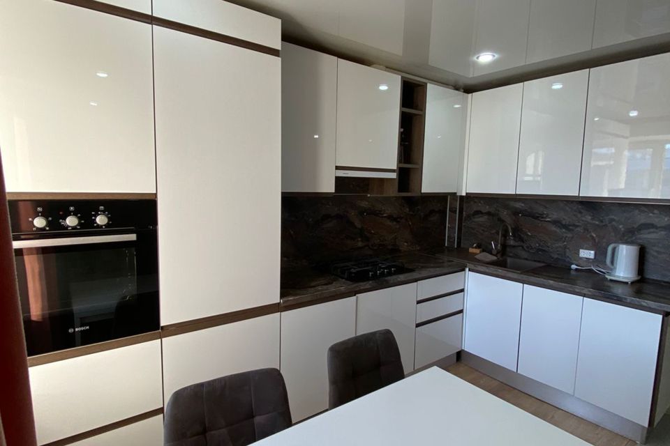 Продаётся 3-комнатная квартира, 58.9 м²