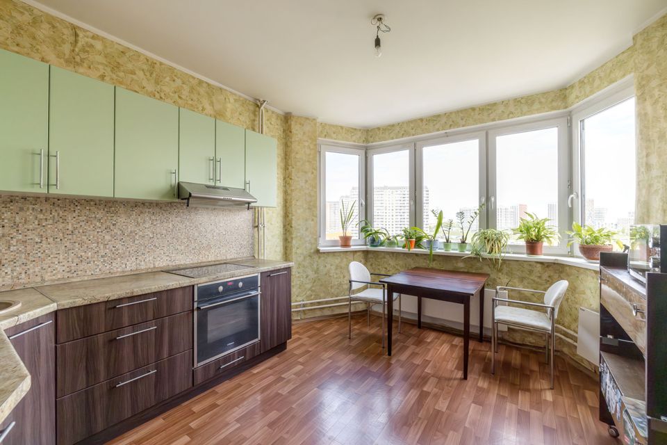 Продаётся 3-комнатная квартира, 74.5 м²