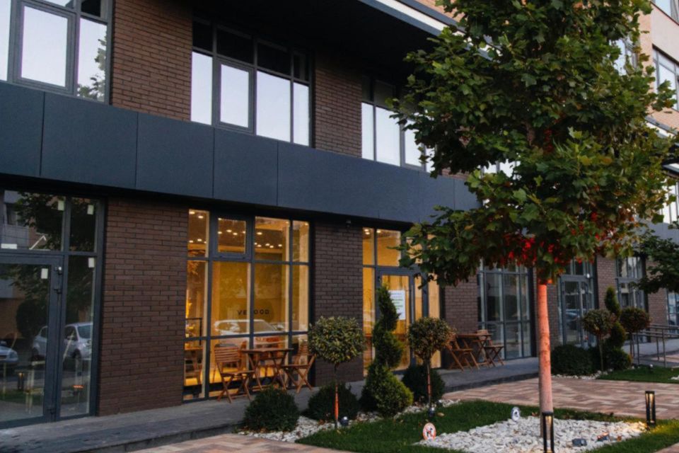 Продаётся 2-комнатная квартира, 71.4 м²