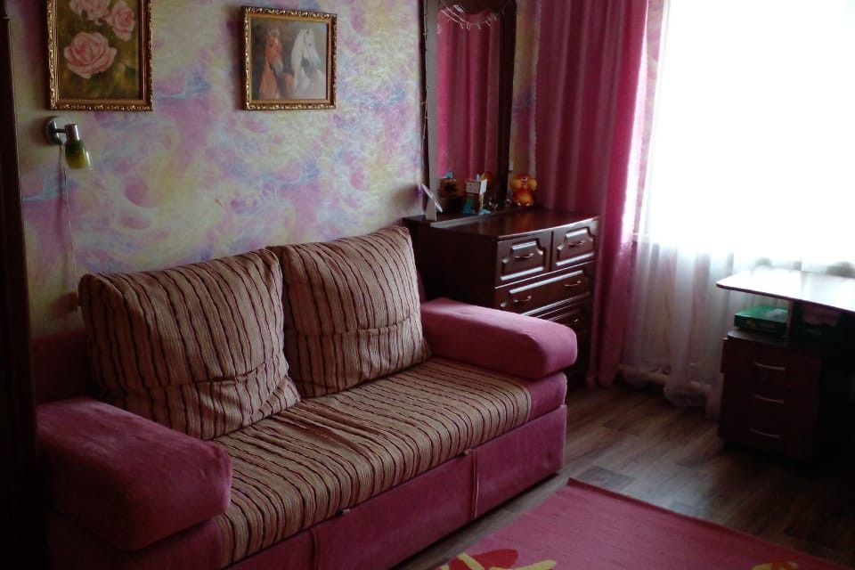 Продаётся 3-комнатная квартира, 63.4 м²