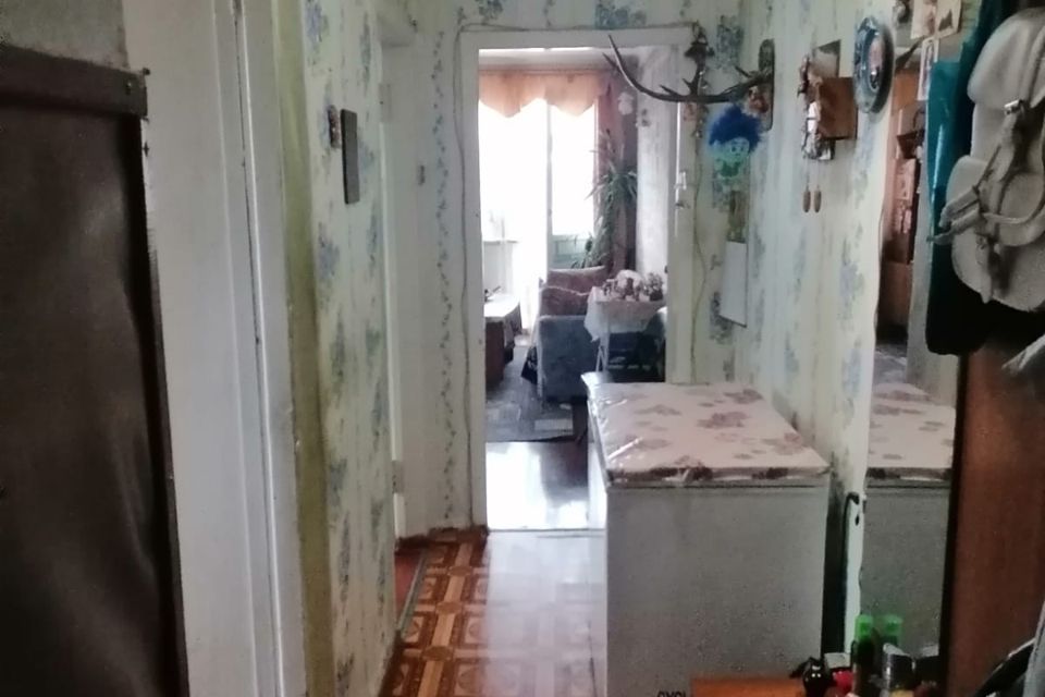 Продаётся 3-комнатная квартира, 49.8 м²