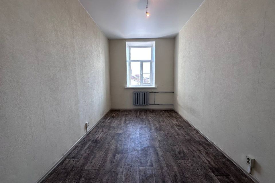 Продаётся комната в 1-комн. квартире, 13 м²