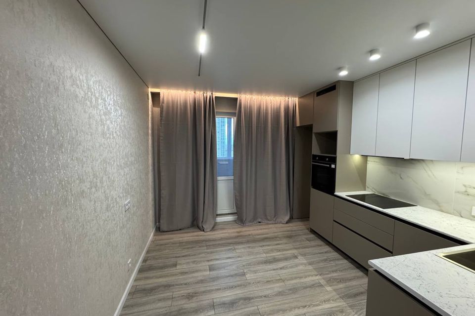 Продаётся 2-комнатная квартира, 62 м²