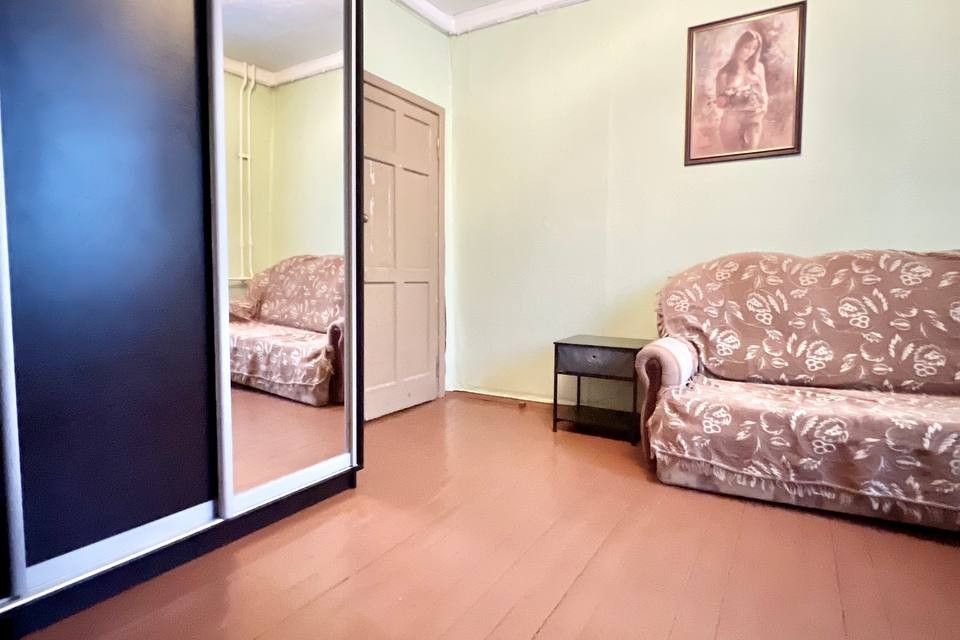 Продаётся 3-комнатная квартира, 56 м²