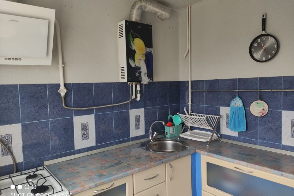 Продаётся 2-комнатная квартира, 43.8 м²