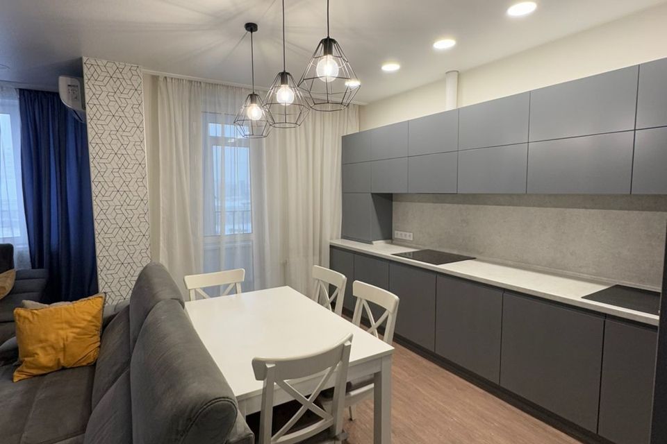 Продаётся 3-комнатная квартира, 89.9 м²