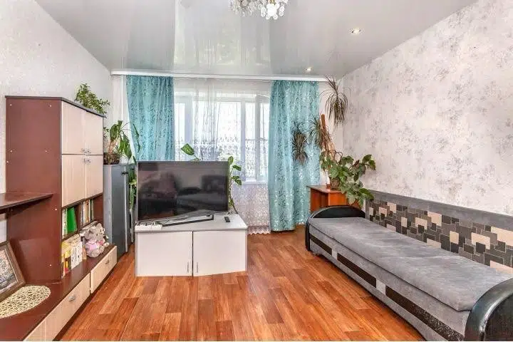 Продаётся 2-комнатная квартира, 56.7 м²