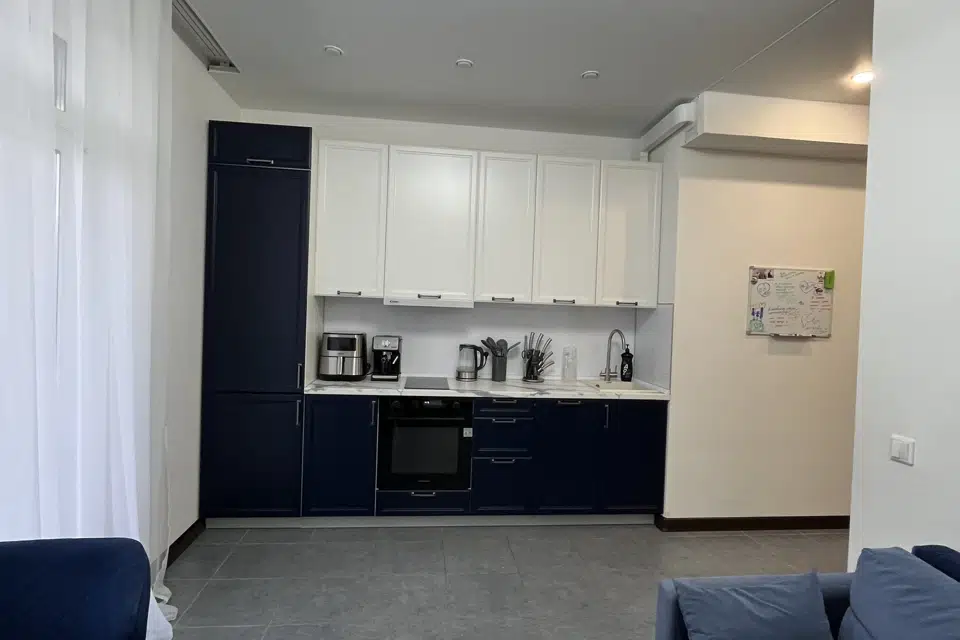 Продаётся 2-комнатная квартира, 56.3 м²