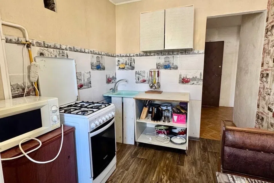 Продаётся 3-комнатная квартира, 61.9 м²