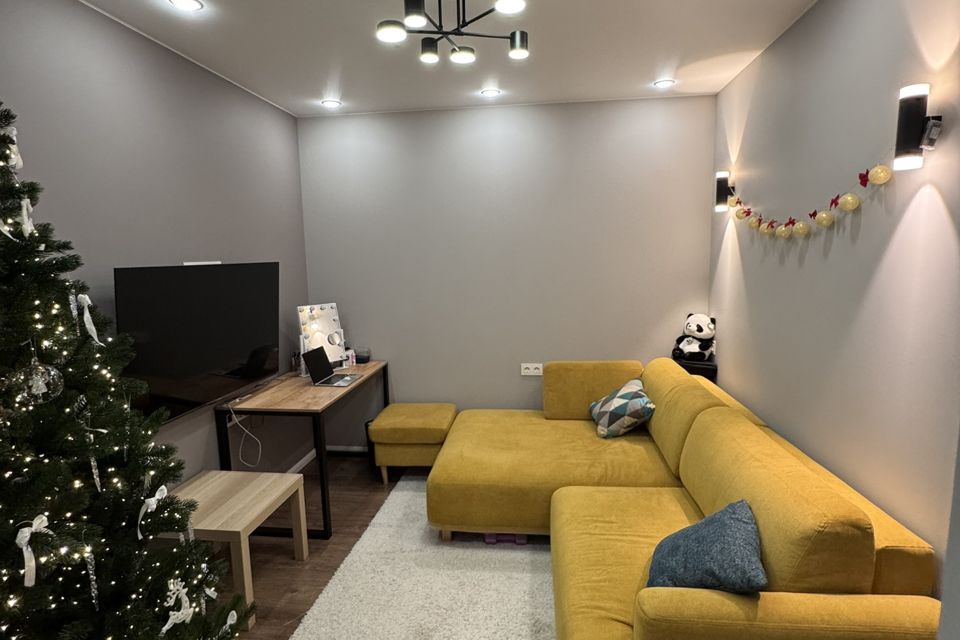 Продаётся 1-комнатная квартира, 37.7 м²