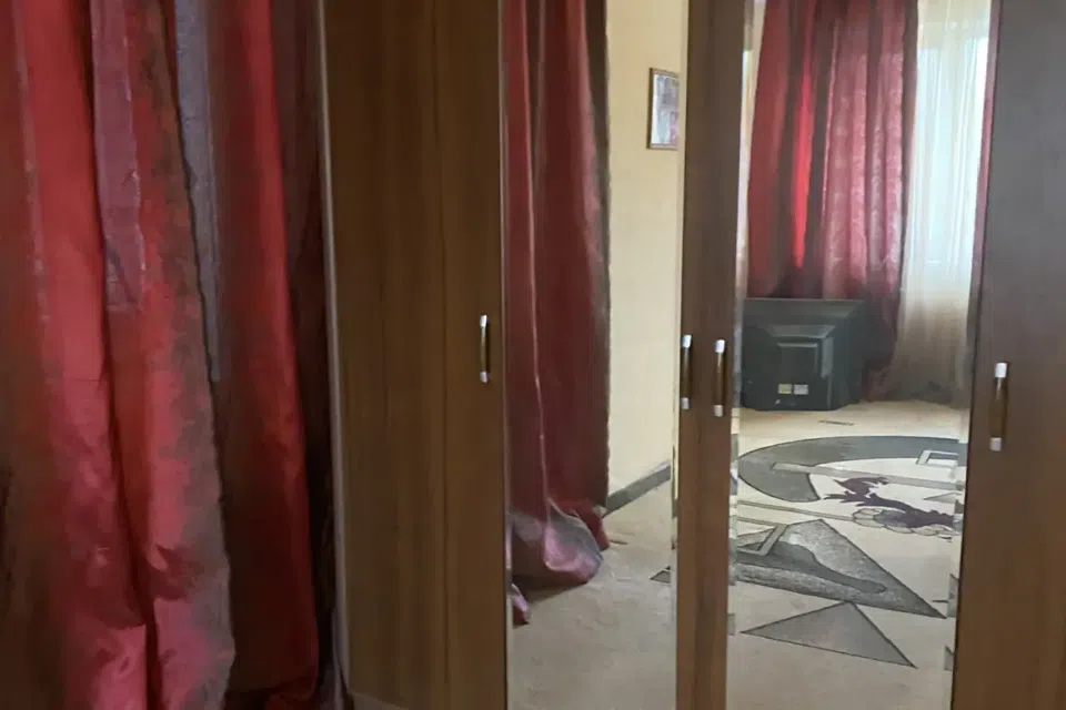 Продаётся 1-комнатная квартира, 42.5 м²