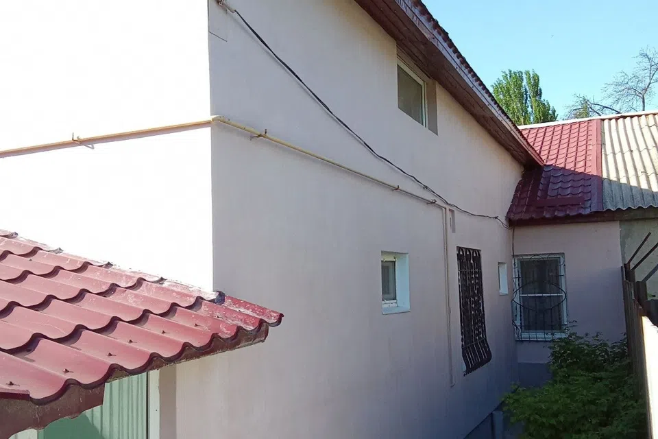 Продаётся 2-этажный дом, 181 м²
