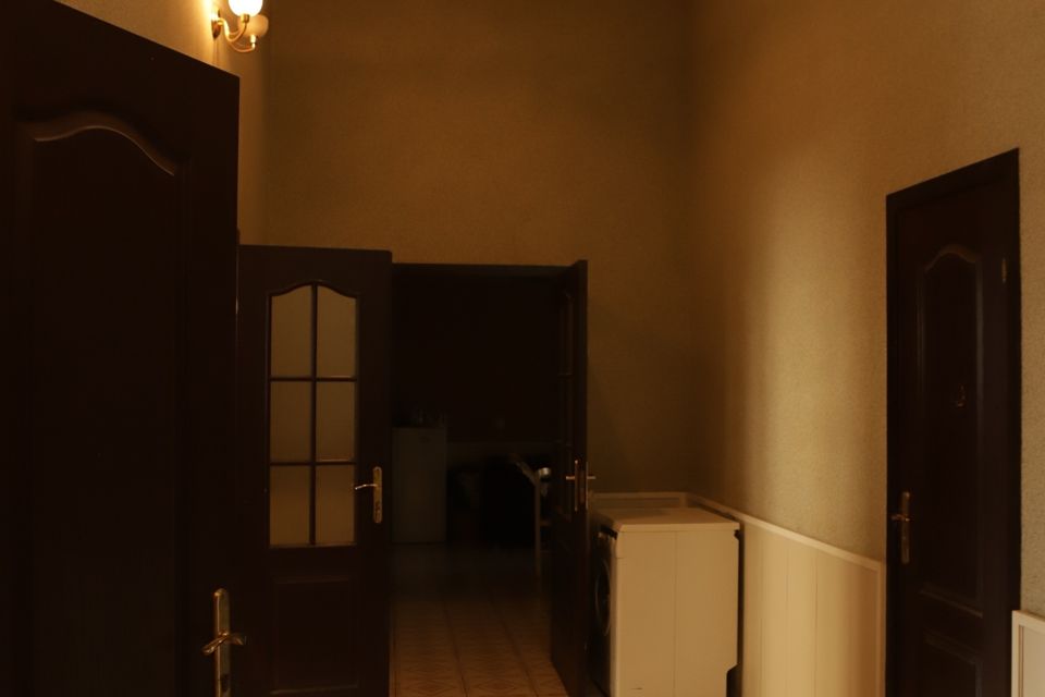 Продаётся 2-этажный дом, 600 м²