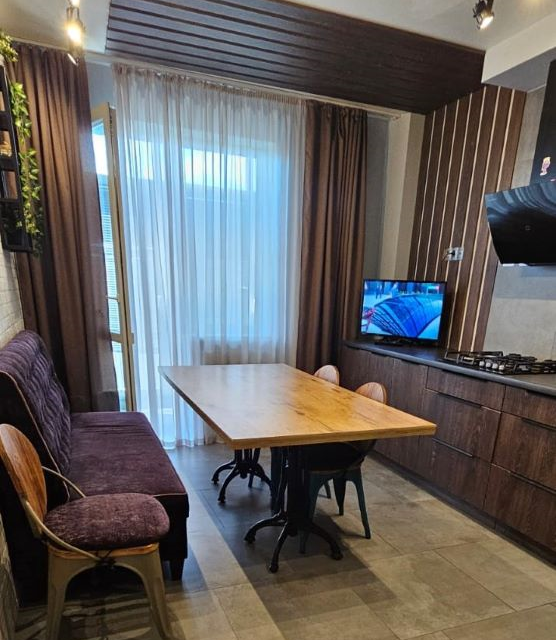 Продаётся 2-комнатная квартира, 71.4 м²