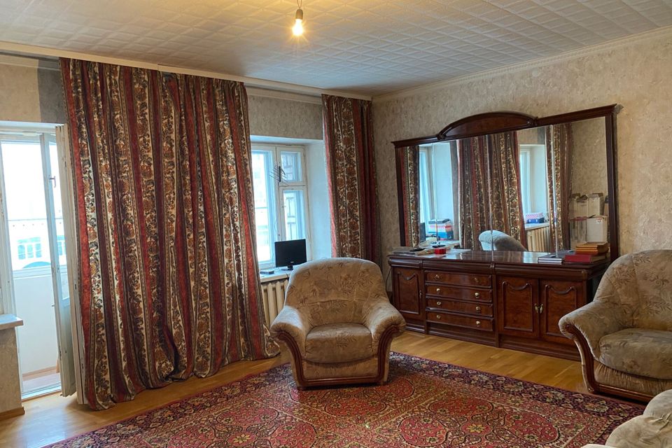 Продаётся 3-комнатная квартира, 91.9 м²