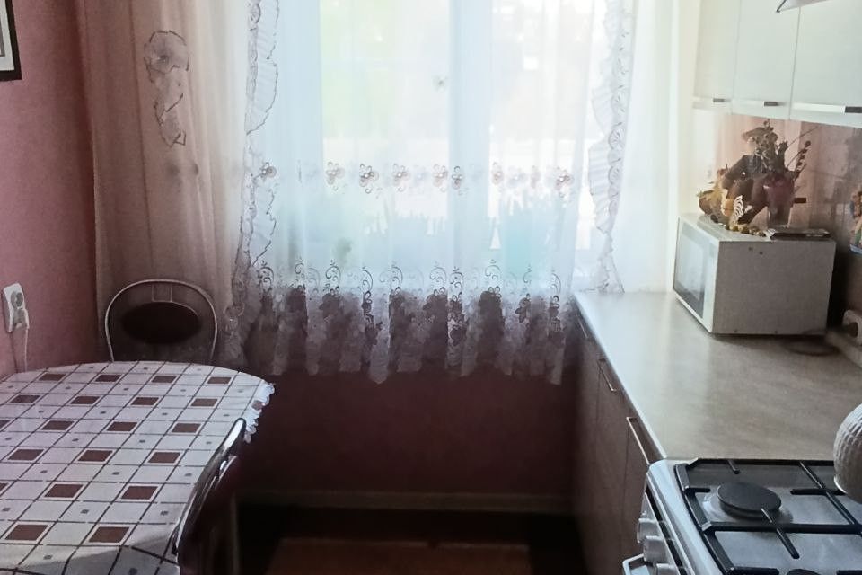 Продаётся 2-комнатная квартира, 42.3 м²