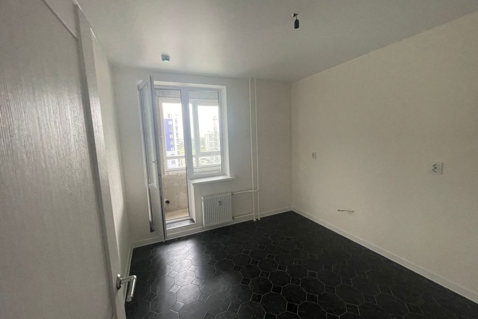 Продаётся 1-комнатная квартира, 35.6 м²