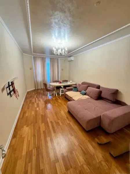 Продаётся 3-комнатная квартира, 136 м²