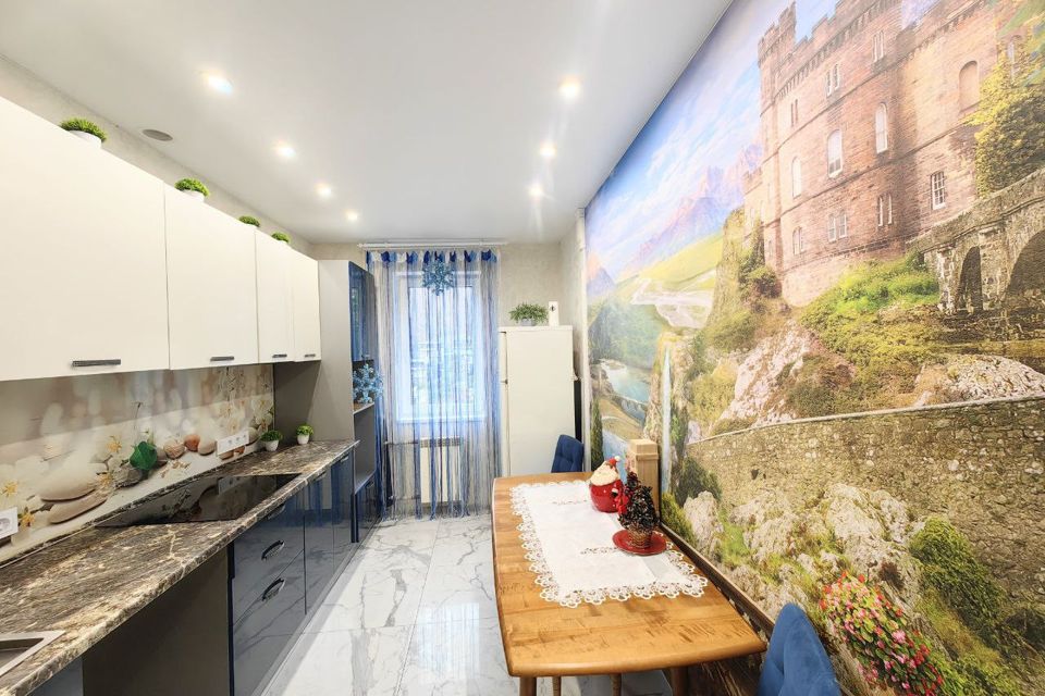Продаётся 2-комнатная квартира, 59.8 м²