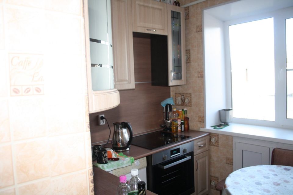 Продаётся 4-комнатная квартира, 63 м²