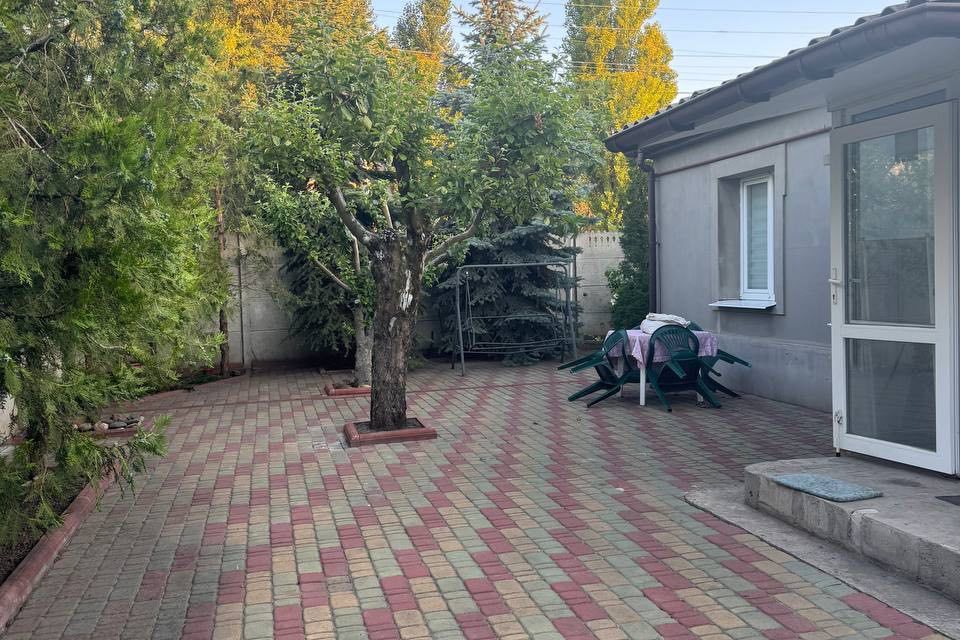Продаётся 1-этажный дом, 185 м²